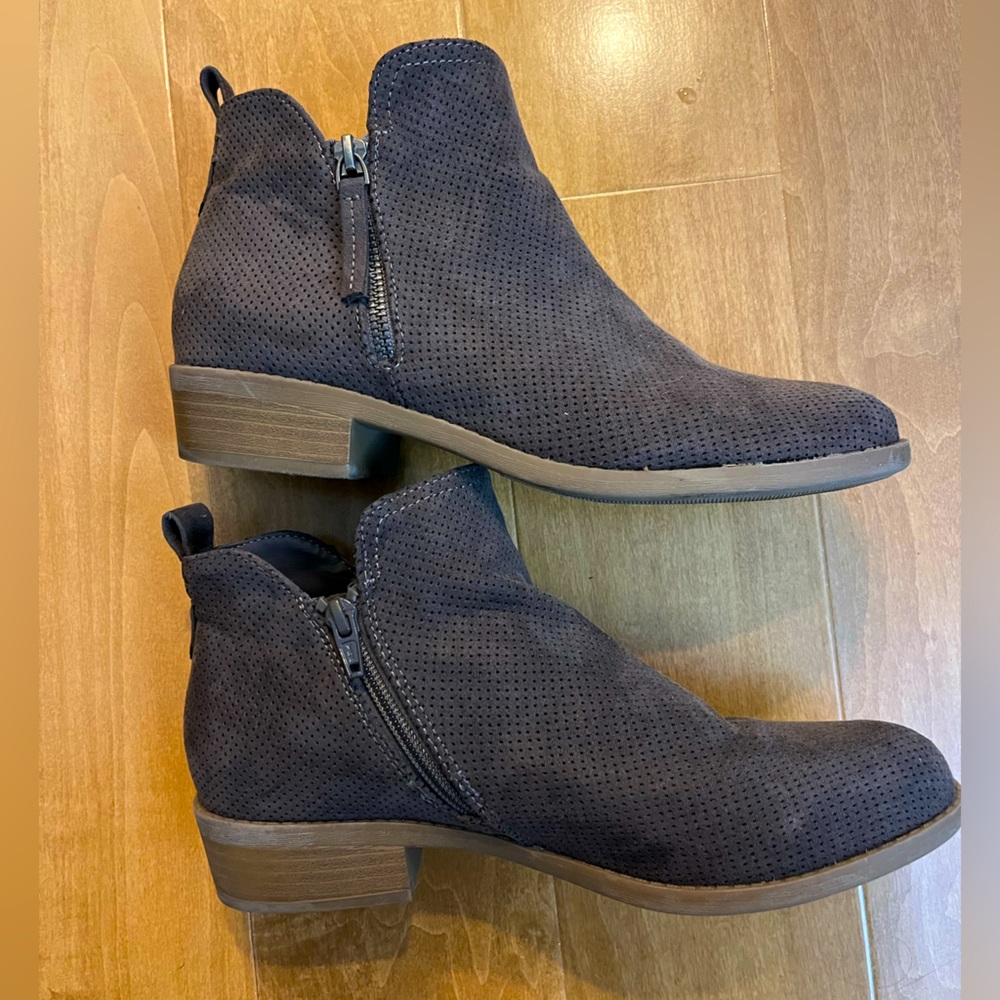 Universal Thread Ankle Boots - image 1